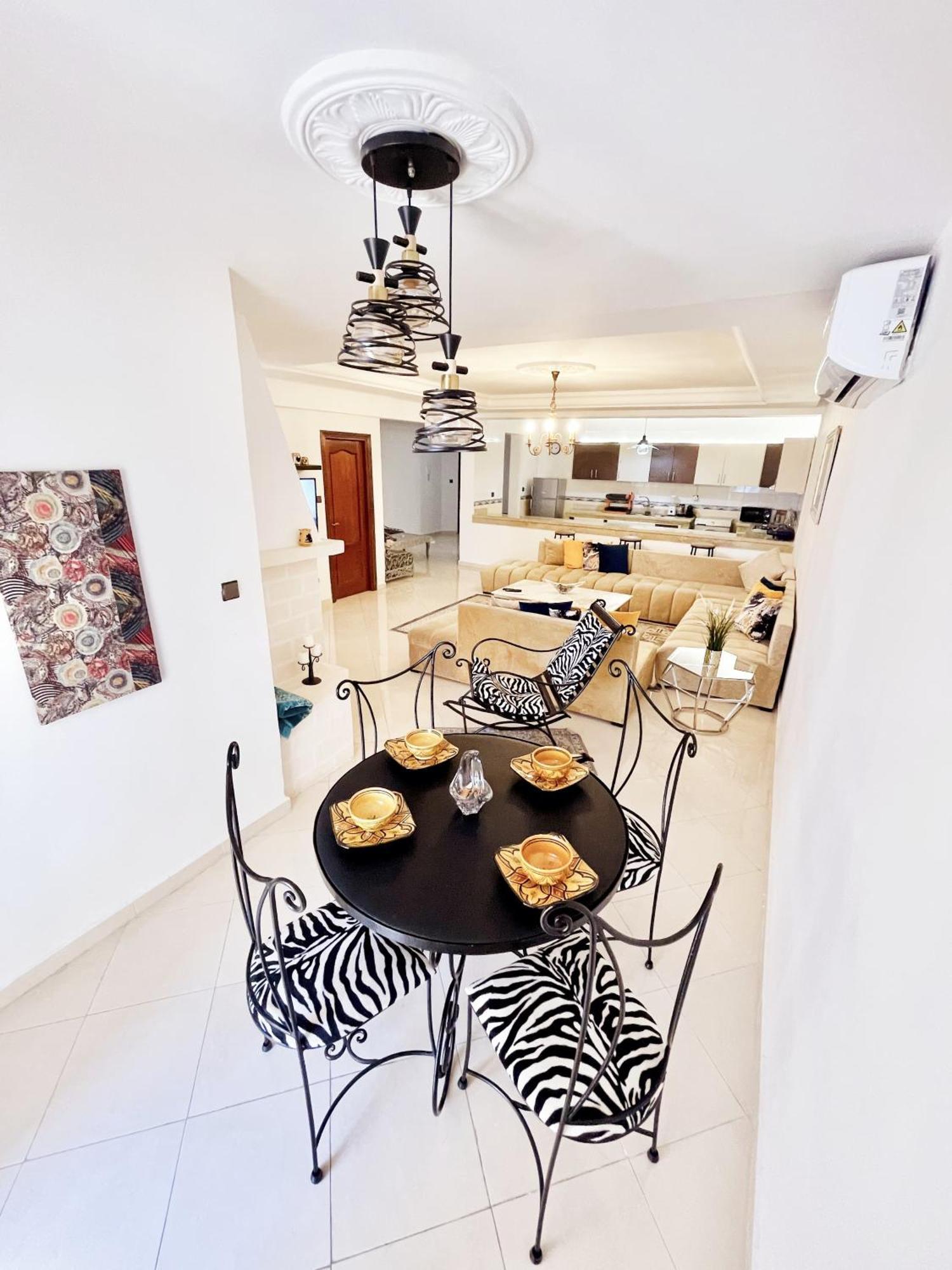 Cozy Flat With Sea View Apartment แทนเจียร์ ภายนอก รูปภาพ